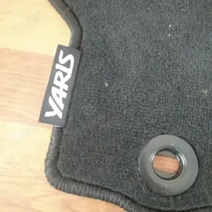 Huse originale Toyota Yaris - imagine 2