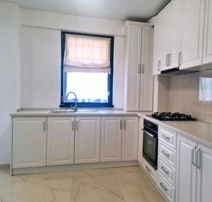 Apartament modern de închiriat în ansamblul Roka Concept, Micro 17 - imagine 15