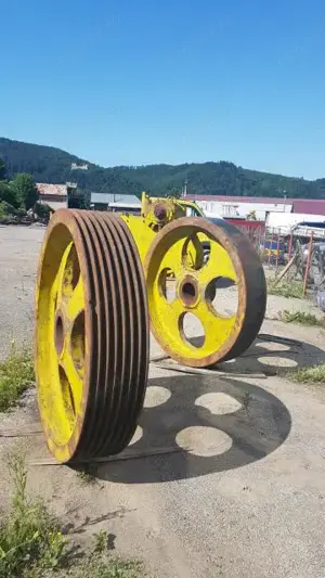 Concasor cu falci C96 - imagine 3