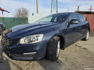 Volvo V60 2.0 automat  - imagine 3