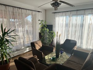 „Casă ideală pentru familie, 269 m², în zona liniștită Santana”