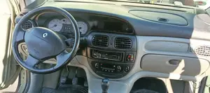 Renault Scenic Rx4 (4x4) - imagine 7