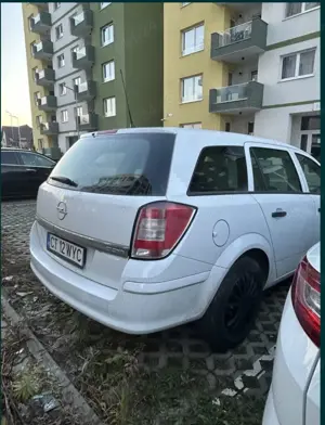 Vand Opel Astra 1.7 DTI - imagine 2