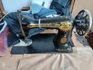 Masina de cusut singer manuală - imagine 2
