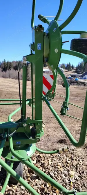 Vând sau schimb împrăștietoare Krone - imagine 2