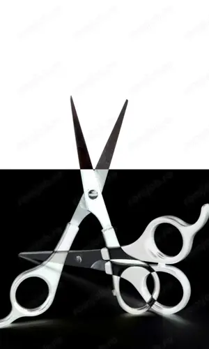 Confectionera in atelier de  croitorie