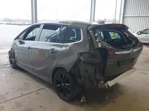  Dezmembrez / dezmembrari piese auto Opel Zafira C motor 2.0CDTI B20DTH 162.114 km an 2017 - imagine 3