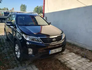 De vânzare KIA Sorento 4x4 - imagine 3