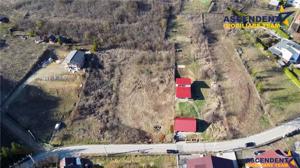 FILM!2.580mp, intravilan,construibil, sursa proprie apa, Valea Iubirii,Corunca, acces facil viaTargu - imagine 3