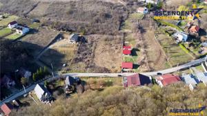 FILM!2.580mp, intravilan,construibil, sursa proprie apa, Valea Iubirii,Corunca, acces facil viaTargu - imagine 5