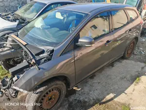 Ford Focus 1.0 Ecobust - imagine 5