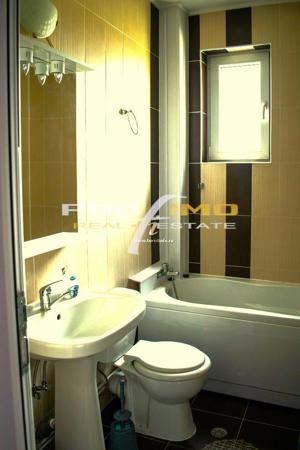 Pensiune 11 camere P+ 2E,, Statiunea Mamaia Nord - imagine 14