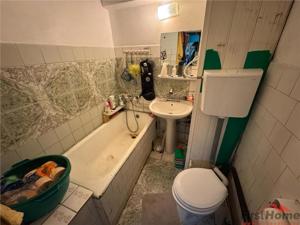 Apartament 3 camere zona centrala , etaj 7, pret 63.000 Euro neg. - imagine 10