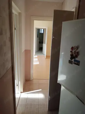 Vanzare apartament - imagine 2 Vanzare apartament - imagine 2