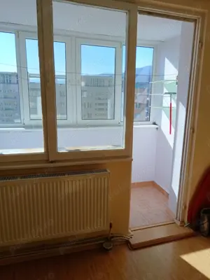 Vanzare apartament - imagine 3 Vanzare apartament - imagine 3