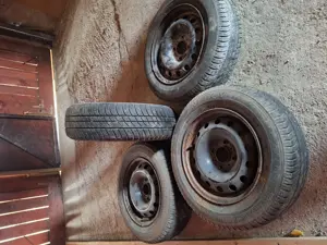 Jante tablă originale Peugeot Partner plus cauciucuri