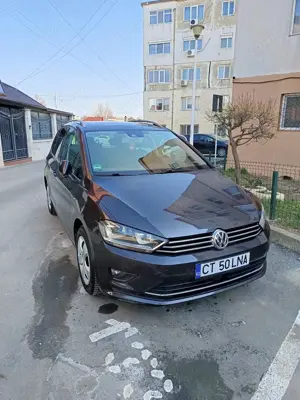 VW Golf Sportsvan Panoramic BMT Highline - imagine 2