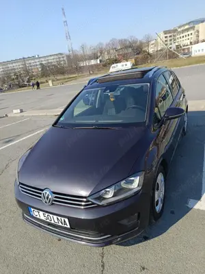 VW Golf Sportsvan Panoramic BMT Highline - imagine 3