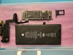 Placa de bază completa iPhone 11  eroare temperatură,fără conturi - imagine 2