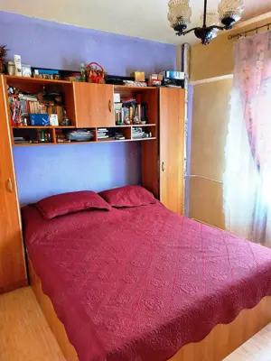 Apartament cu trei camere decomandat in Calea Bucuresti - imagine 9