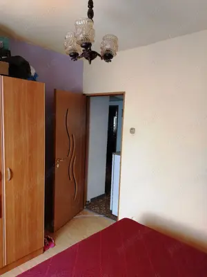 Apartament cu trei camere decomandat in Calea Bucuresti - imagine 3