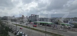 Apartament 3 camere, 68 mp, etaj 4, mobilat-utilat, zona Electroputere Mall - imagine 2