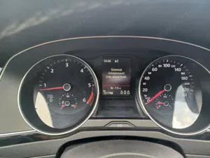 Volkswagen PASSAT 1,6 TDI blue motion 2017 - imagine 5