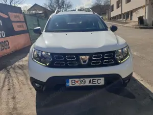 Dacia Duster 1.5 DCI Comfort 4x4 2021 Pilot Automat Computer Bord Proiectoare Ceata Garantie! - imagine 2 Dacia Duster 1.5 DCI Comfort 4x4 2021 Pilot Automat Computer Bord Proiectoare Ceata Garantie! - imagine 2