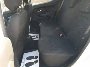 Dacia Duster 1.5 DCI Comfort 4x4 2021 Pilot Automat Computer Bord Proiectoare Ceata Garantie! - imagine 13 Dacia Duster 1.5 DCI Comfort 4x4 2021 Pilot Automat Computer Bord Proiectoare Ceata Garantie! - imagine 13