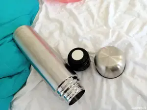 termos nou 1 litru cu capac 