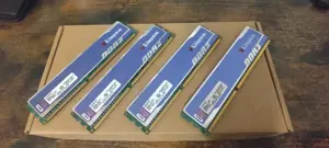 Memorie RAM Kingston DDR3 Kit 4 x 2 GB (8gb)