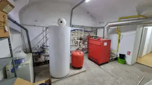 De închiriat fosta clinică Regina Maria   lângă Piața Unirii - imagine 16