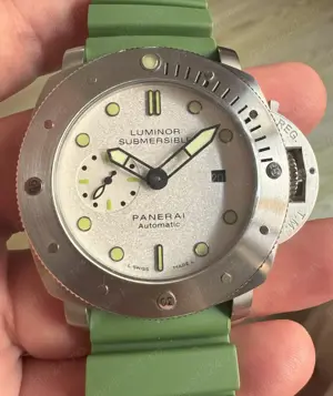 Panerai 47 mm Luminor Submersible Automatic