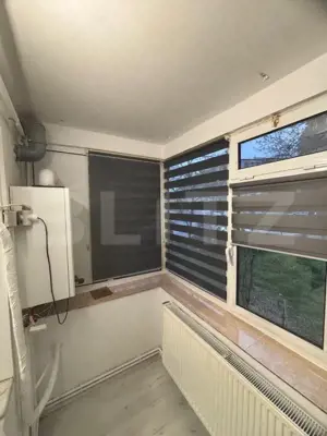 Apartament 3 camere decomandat, centrala termica, AC, zona Sarari - imagine 7 Apartament 3 camere decomandat, centrala termica, AC, zona Sarari - imagine 7