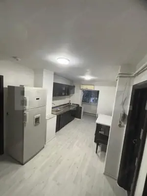 Apartament 3 camere decomandat, centrala termica, AC, zona Sarari - imagine 16 Apartament 3 camere decomandat, centrala termica, AC, zona Sarari - imagine 16