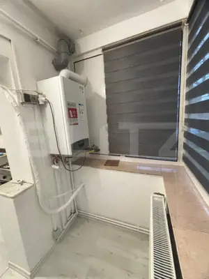 Apartament 3 camere decomandat, centrala termica, AC, zona Sarari - imagine 18 Apartament 3 camere decomandat, centrala termica, AC, zona Sarari - imagine 18