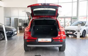 Volvo XC 40 2.0 D4 AWD Momentum - imagine 20