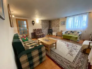 Casa deosebita cu 5 dormitoare, 115 mp, teren 2300 mp, zona Schit - imagine 4