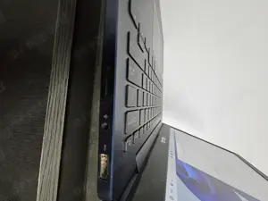 Laptop Asus Zenbook UX331U - imagine 5