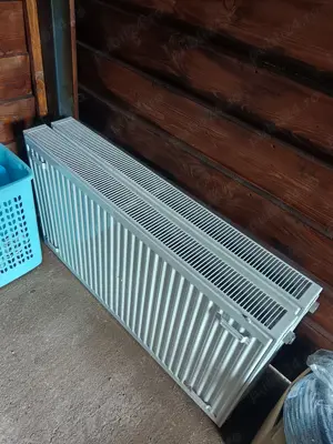 Vând radiatoare pt centrala