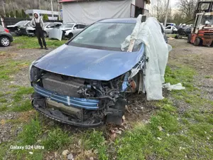 Dezmembrez Opel Astra K 1.4 benzina,motor tip B14XFL LE2 euro 6 an 2016,fara anexe si accesorii - imagine 3