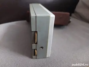 vând un radio portabil Sokol rusesc 