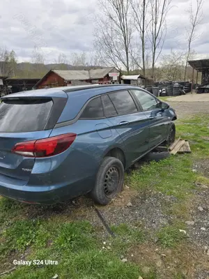 Dezmembrez Opel Astra K 1.4 benzina,motor tip B14XFL LE2 euro 6 an 2016,fara anexe si accesorii - imagine 6