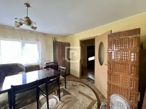 Casă cu teren 400 mp în oraș Gura Humorului - imagine 4 Casă cu teren 400 mp în oraș Gura Humorului - imagine 4