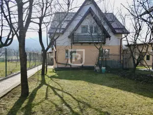 Casă cu teren 400 mp în oraș Gura Humorului