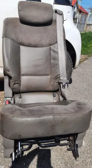 Ultimele 2 scaune piele gri+piele intoarsa Renault Espace IV an 2004-7 locuri - imagine 4