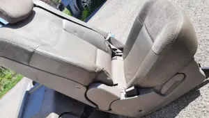 Ultimele 2 scaune piele gri+piele intoarsa Renault Espace IV an 2004-7 locuri - imagine 6