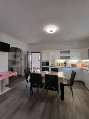 Casa renovata in Luna, langa Campia Turzi! - imagine 3