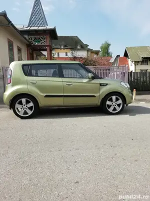 kia soul1,6 crdi - imagine 4
