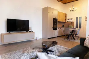 De vânzare apartament 2 camere, la curte, zona ultracentrlă - imagine 5